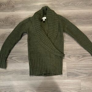 LOFT women’s v-neck green wrap sweater size XS